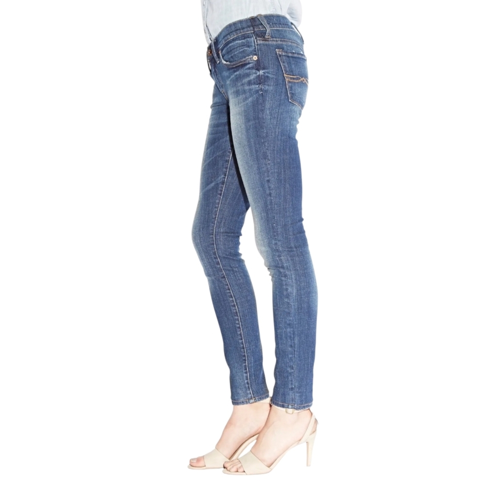 Lucky Brand Charlie Skinny Distressed Jeans 8/29